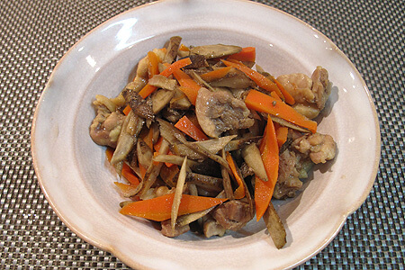 鶏肉とごぼうの甘辛煮